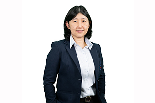 ผศ.ดร.กันติชา กิตติพีรชล <br> (ประธานหลักสูตร)