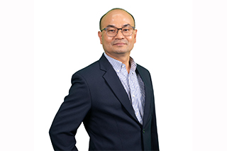 ผศ.ดร.ดอน แก้วดก <br> (ประธานหลักสูตร)